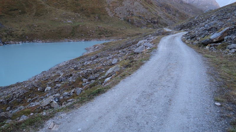 Mont Avril, randonnée d'été avec approche en VTT, au fond du val de